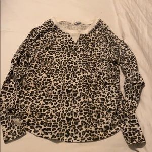 Super soft long sleeve leopard sweater